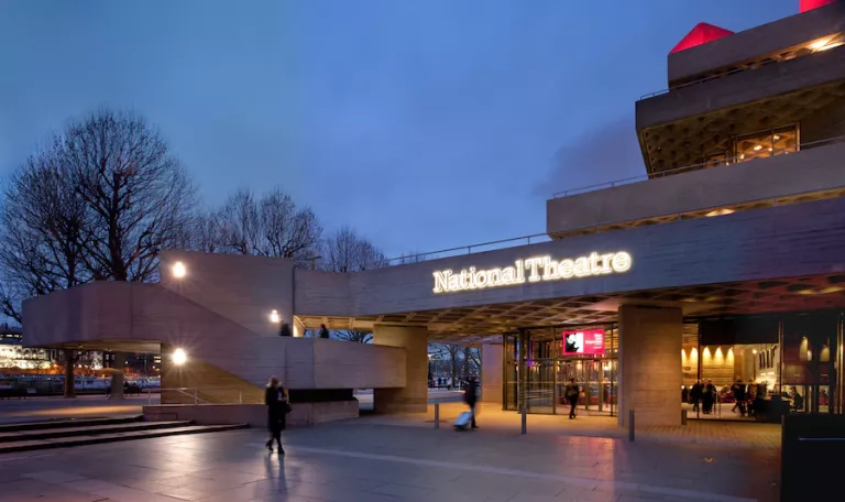 Cred: Haworth Tompkins Fasad National Theatre London