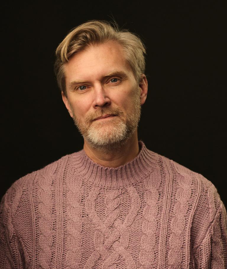 Porträtt av en blond man Anders Andersson