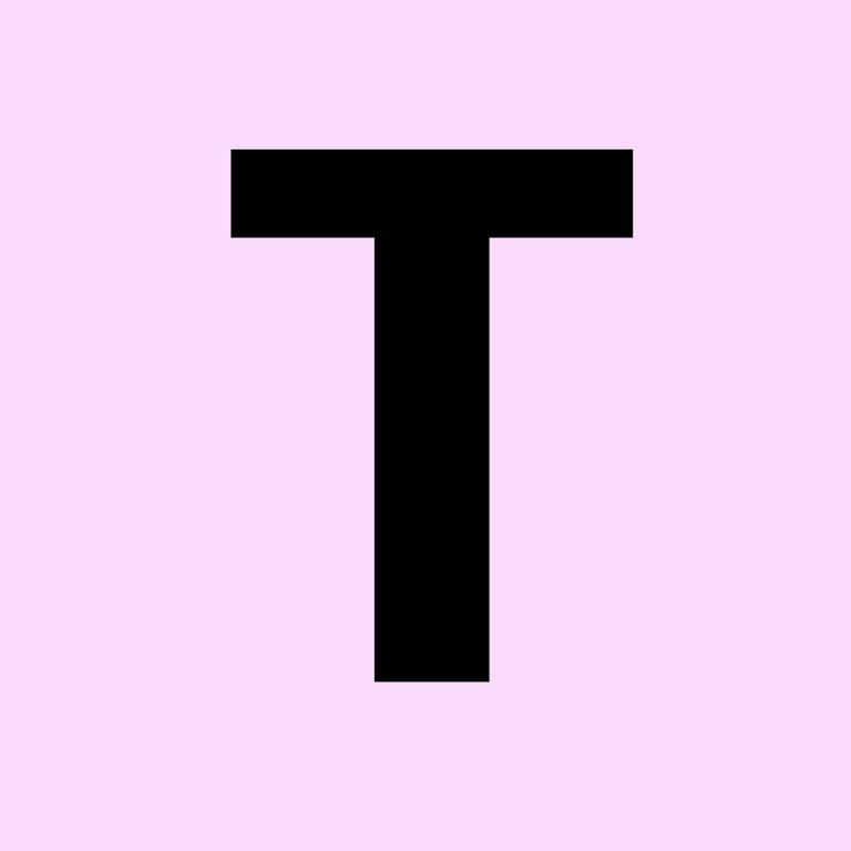 Erik Roman Grafisk bild med stort T och rosa bakgrundsfärg