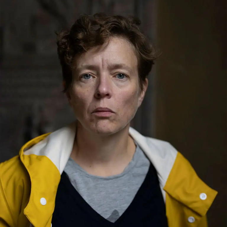 Foto: Lotta Härdelin/DN Porträtt på Carolina Frände i gul regnjacka