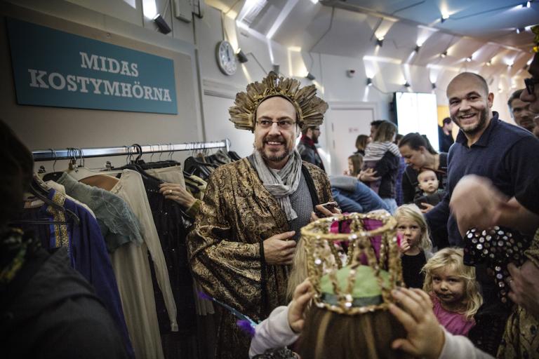 Familjedag 2015 Foto: Emmalisa Pauly Man blir aldrig för stor för att gilla att klä ut sig