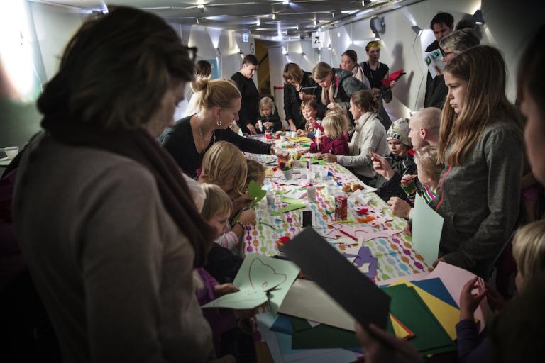 Familjedag 2015 Foto: Emmalisa Pauly Athenas pysselhörna
