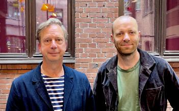 Foto Malmö Stadsteater Porträtt på två personer bredvid varandra