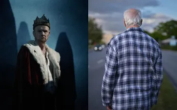 Två bilder. Tillvänster skådespelare i kungakrona, till vänster ryggtavla i pyjamas